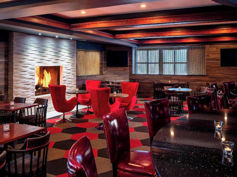 Four Points By Sheraton Chicago O'Hare Airport image