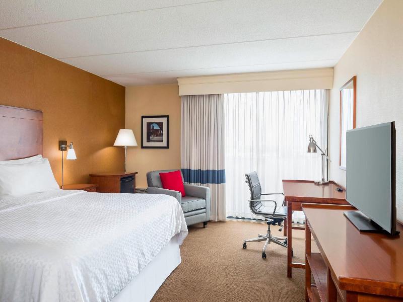 Four Points By Sheraton Chicago O'Hare Airport image