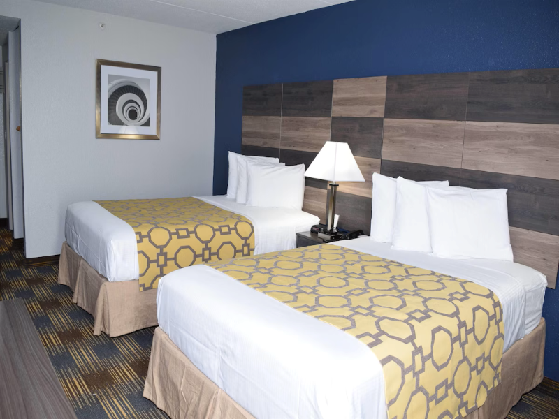 Baymont By Wyndham Addison image