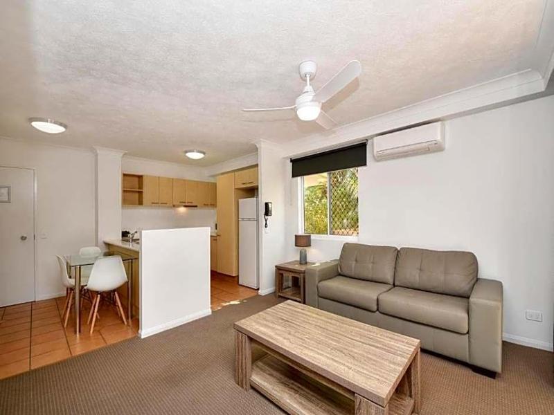 San Mateo on Broadbeach Apartments image