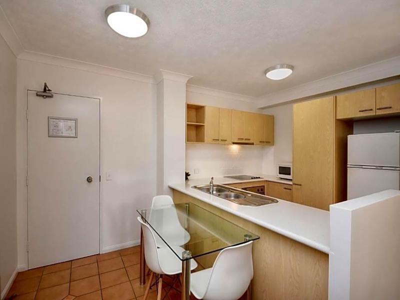 San Mateo on Broadbeach Apartments image