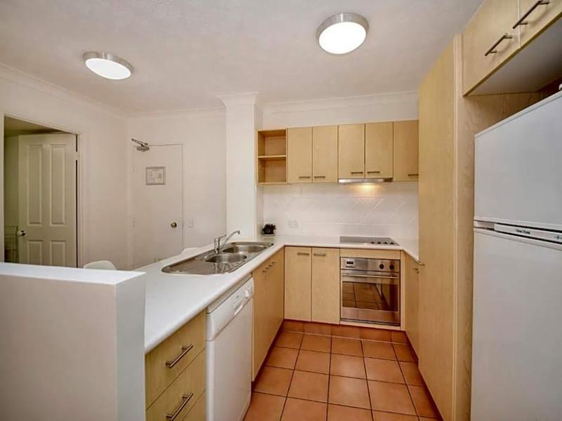 San Mateo on Broadbeach Apartments image
