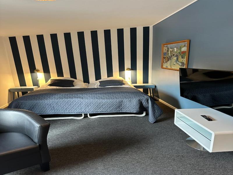 Bromølle Kro image