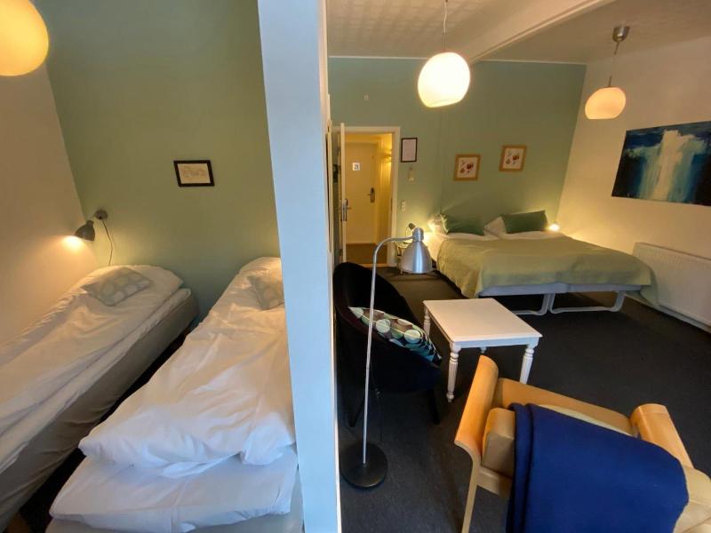 Bromølle Kro image