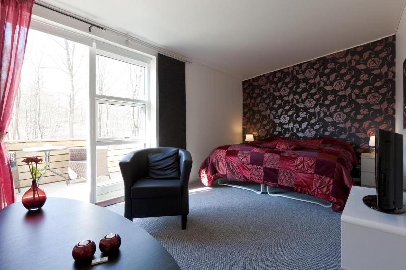 Bromølle Kro image