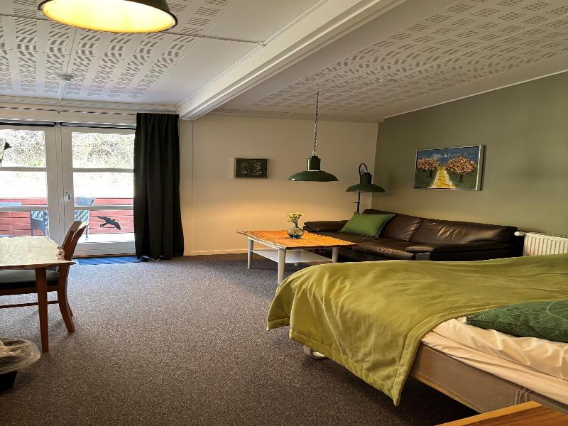 Bromølle Kro image