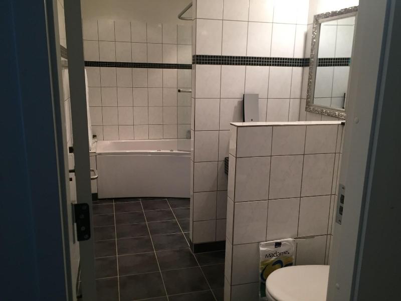 Bromølle Kro image