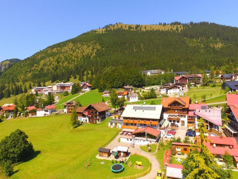 Zum Alten Senn & Appartementhaus Jagdhof image