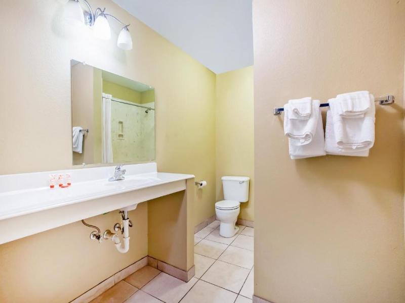 Rodeway Inn image