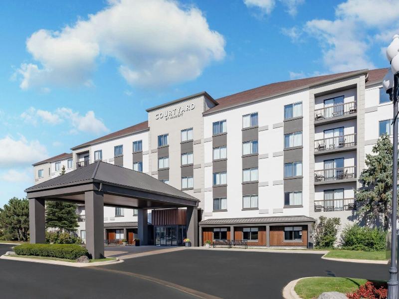 Courtyard By Marriott Chicago Midway Airport image