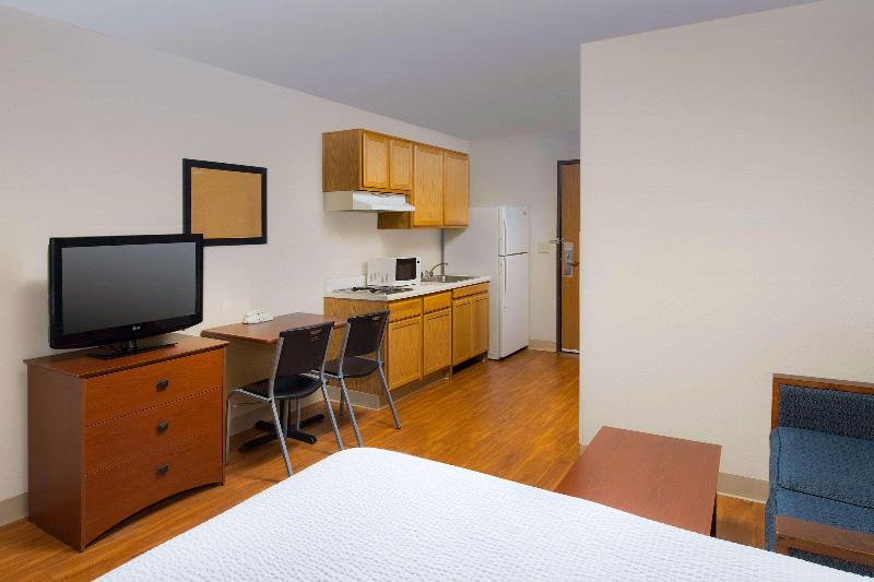 Extended Stay America Select Suites-Omaha-Southwes image