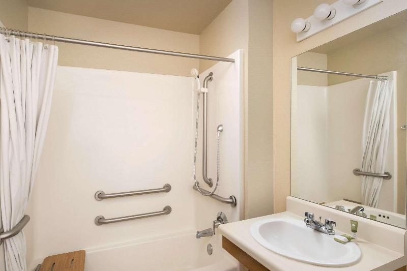 Extended Stay America Select Suites-Omaha-Southwes image