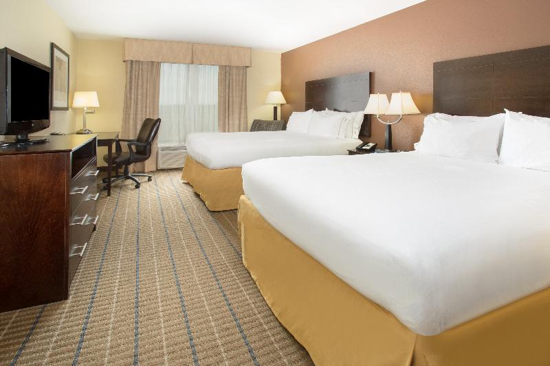 Holiday Inn Express Hotel & Suites Pauls Valley photo 23