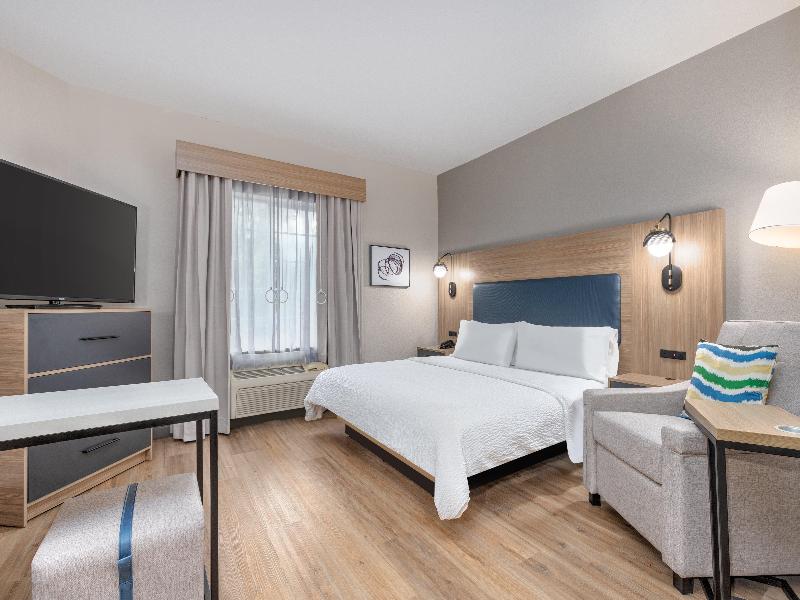Candlewood Suites Houston (The Woodlands) image