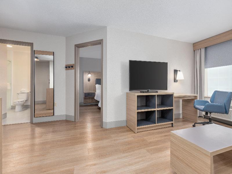 Candlewood Suites Houston (The Woodlands) image