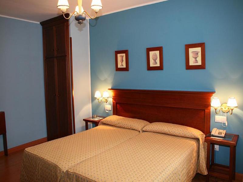 La Estrada image