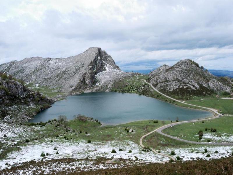 La Estrada image