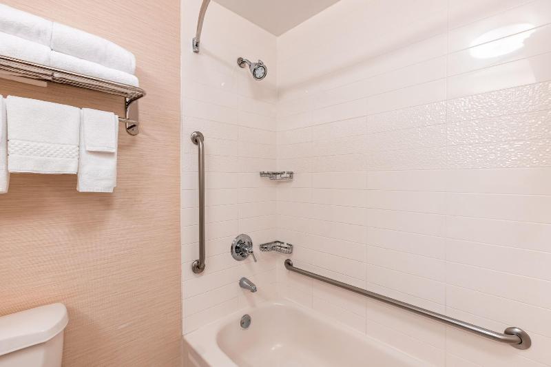 Fairfield Inn Owensboro image