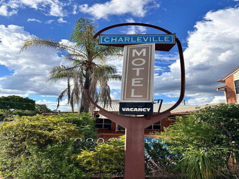 Charleville Motel
