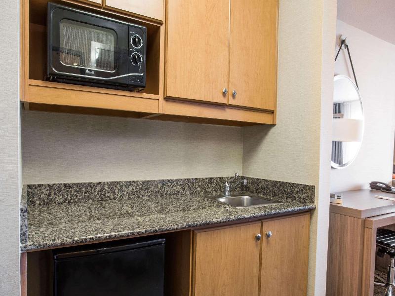 Hawthorn Suites By Wyndham Livermore Wine Country image