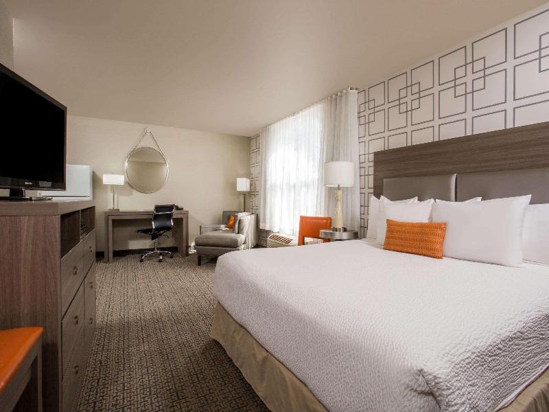 Hawthorn Suites By Wyndham Livermore Wine Country image