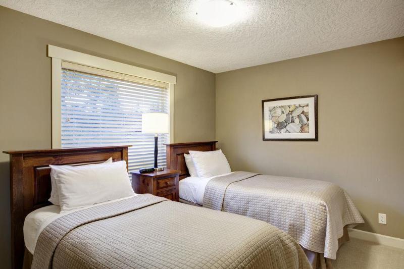 Sooke Harbour Resort & Marina