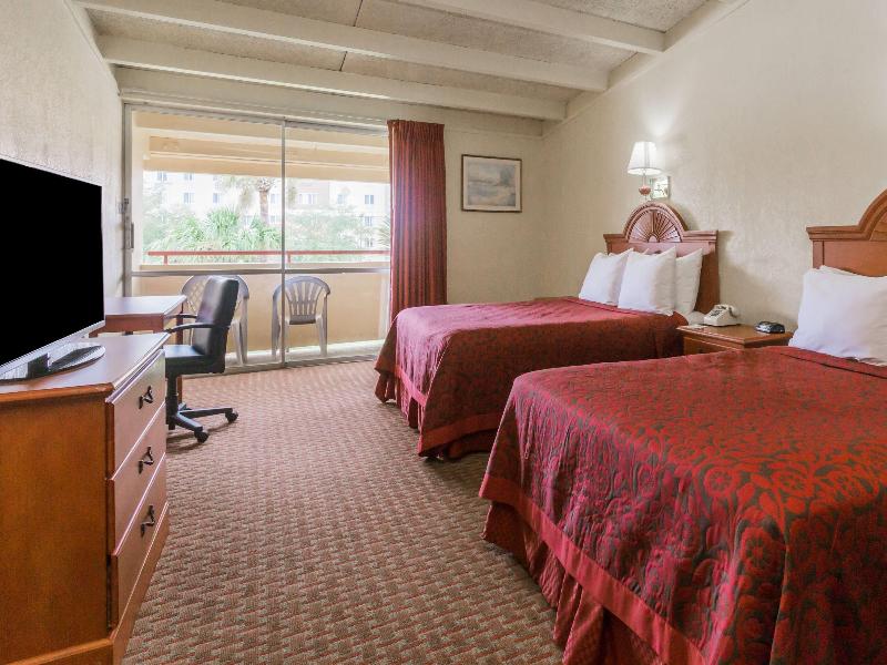 Days Inn By Wyndham Ocala North image