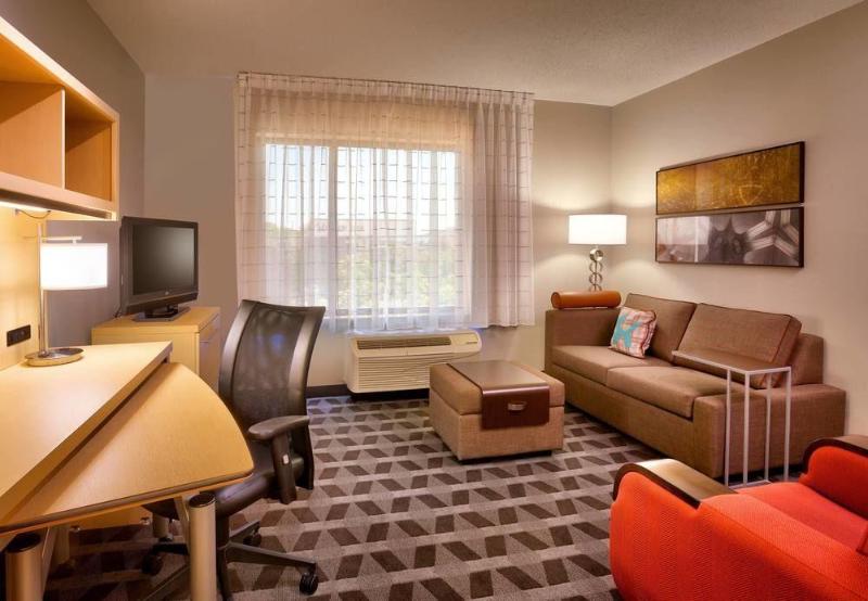 TownePlace Suites Omaha West