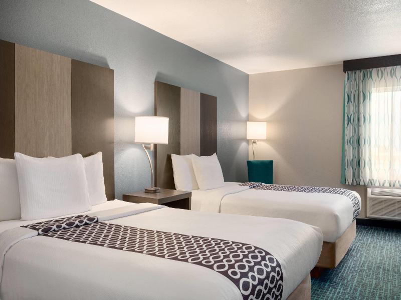 La Quinta Inn Peru Starved Rock State Park image