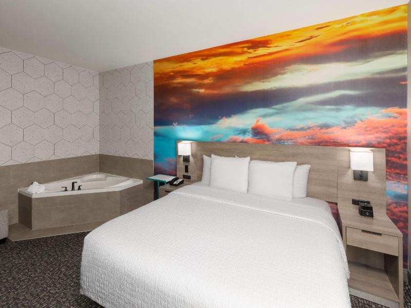 La Quinta Inn & Suites Oklahoma City-Moore image