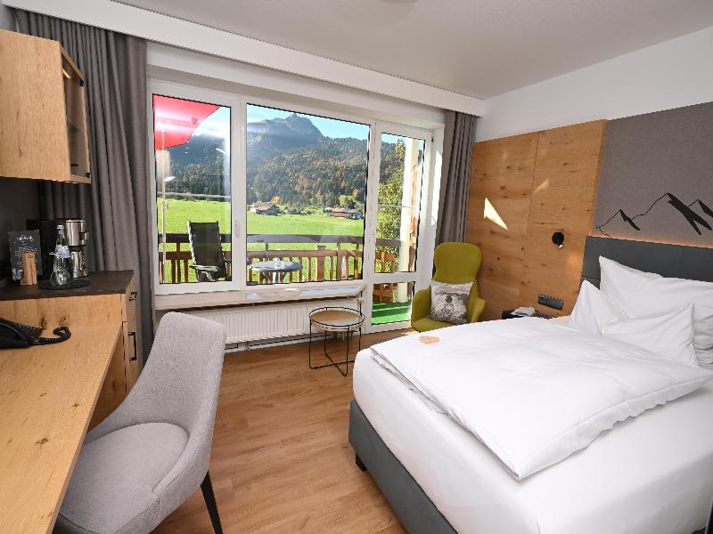 Best Western Plus Hotel Alpenhof image