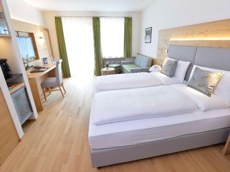 Best Western Plus Hotel Alpenhof image