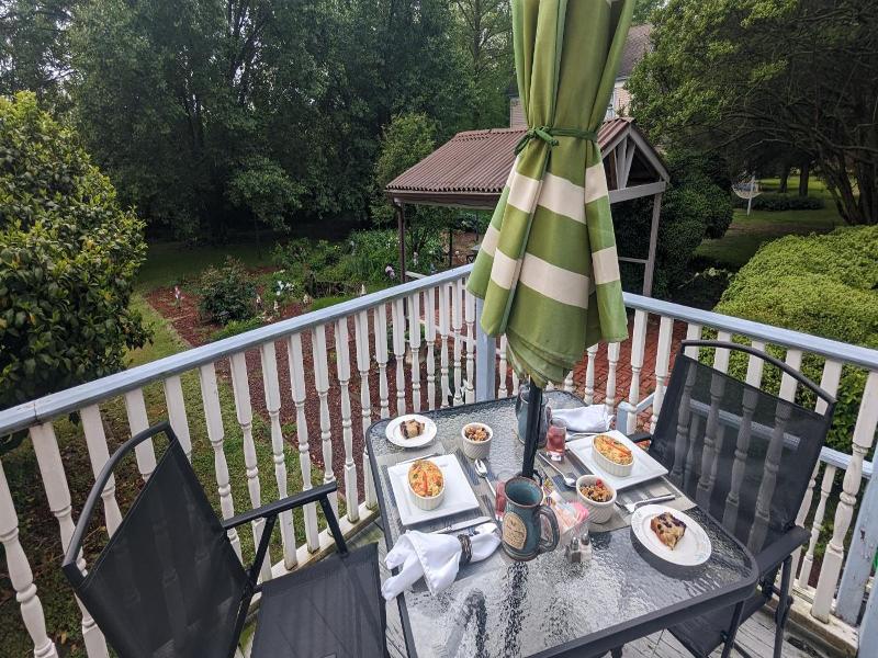 Garden and the Sea B&B Inn — exterior view
