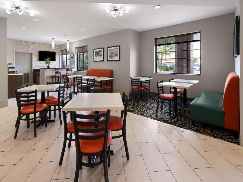 La Quinta Inn & Suites By Wyndham Kokomo