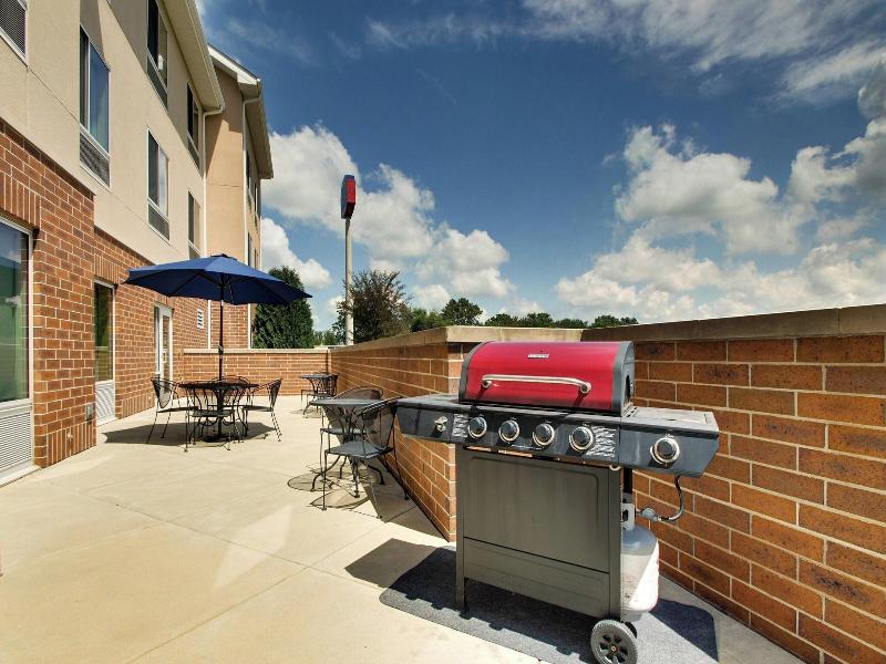 Fairfield Inn & Suites Ottawa Starved Rock Area — photo 13