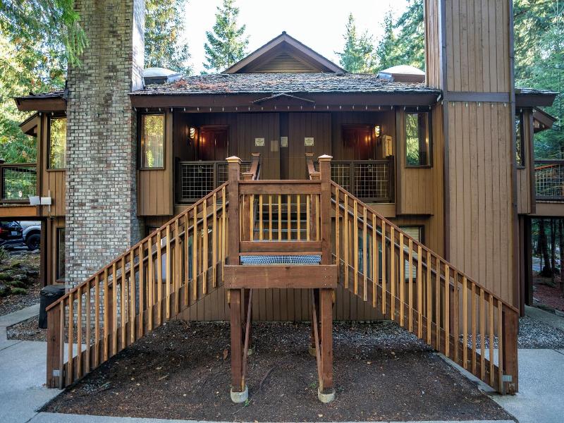 Alta Crystal Resort image