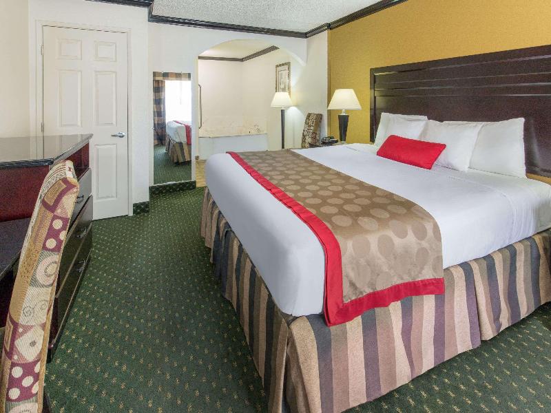 Ramada By Wyndham Ontario image