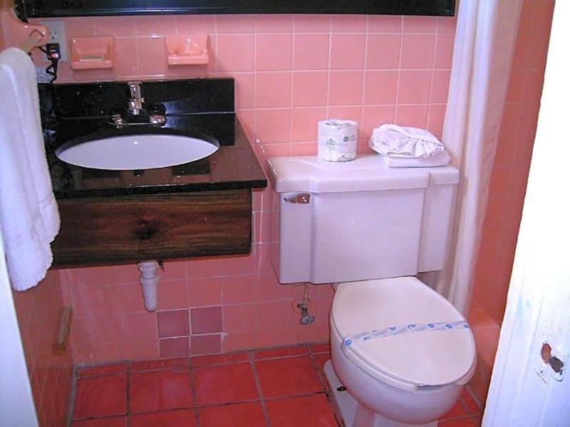 Budget Inn Okeechobee image
