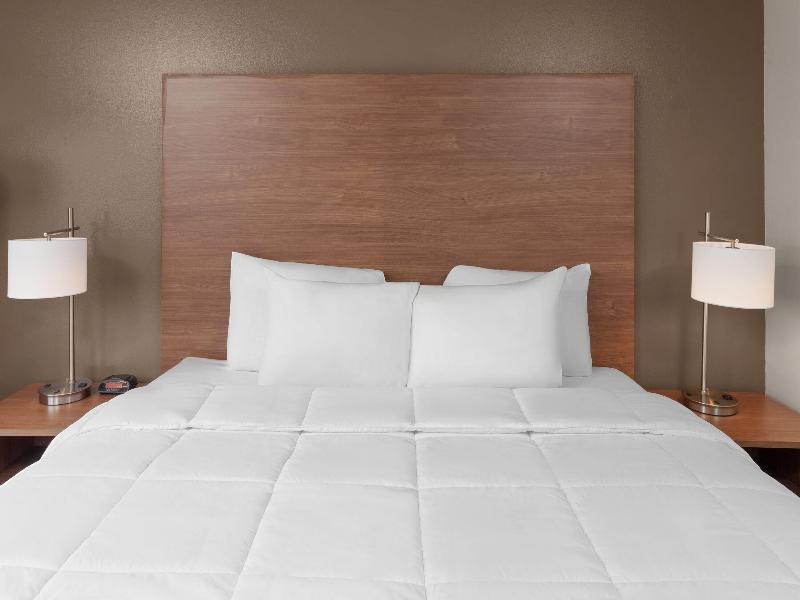DOUBLE Accessible KING SIZE BED — photo 5
