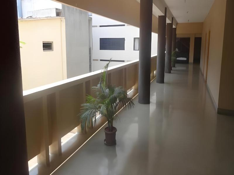 Capital O 12811 Hotel Sree Murugan — photo 34