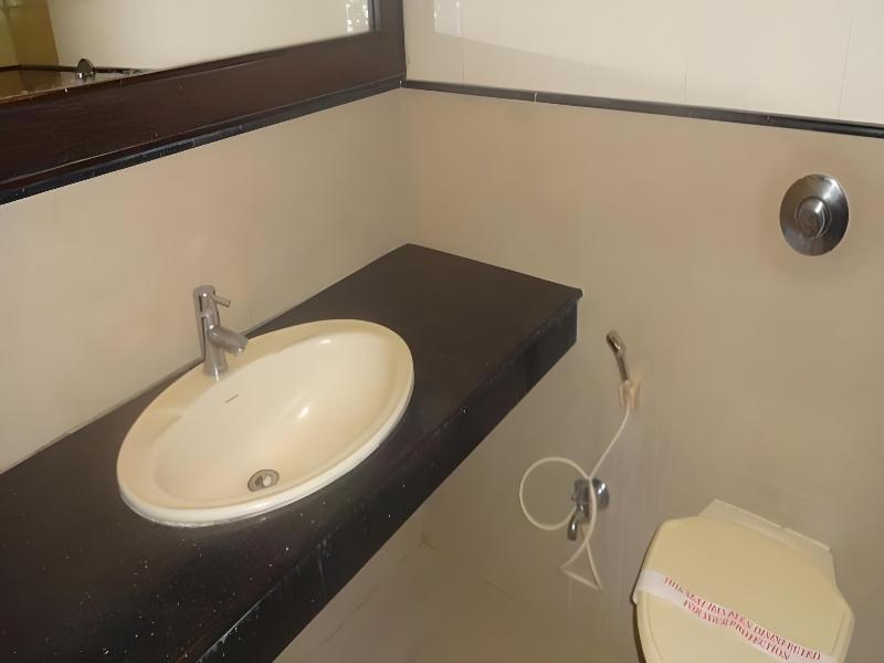 Capital O 12811 Hotel Sree Murugan — photo 19