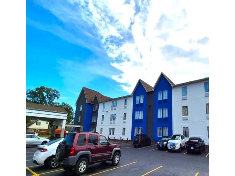 Kings Inn By OYO Calumet Park I-57 — general view