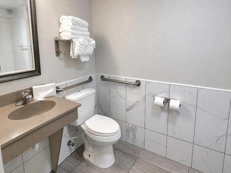 Days Inn by Wyndham Apple Valley Sevierville image