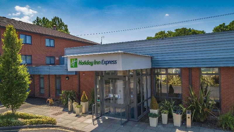 Holiday Inn Express Preston - South