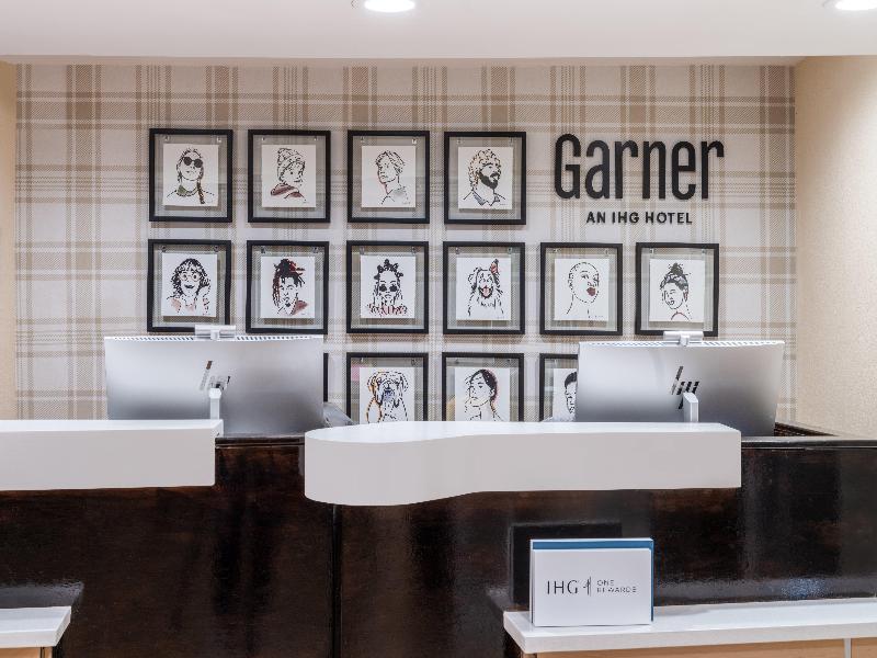 Garner Hotel Pigeon Forge Downtown by IHG image