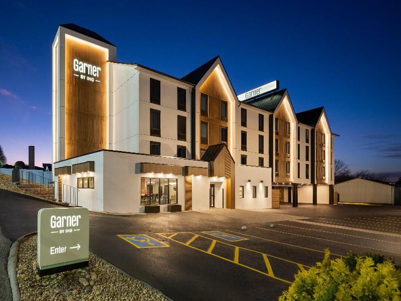 Garner Hotel Pigeon Forge Downtown by IHG image