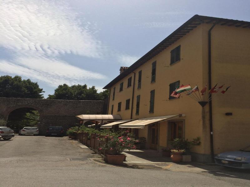 Hotel Le Mura image