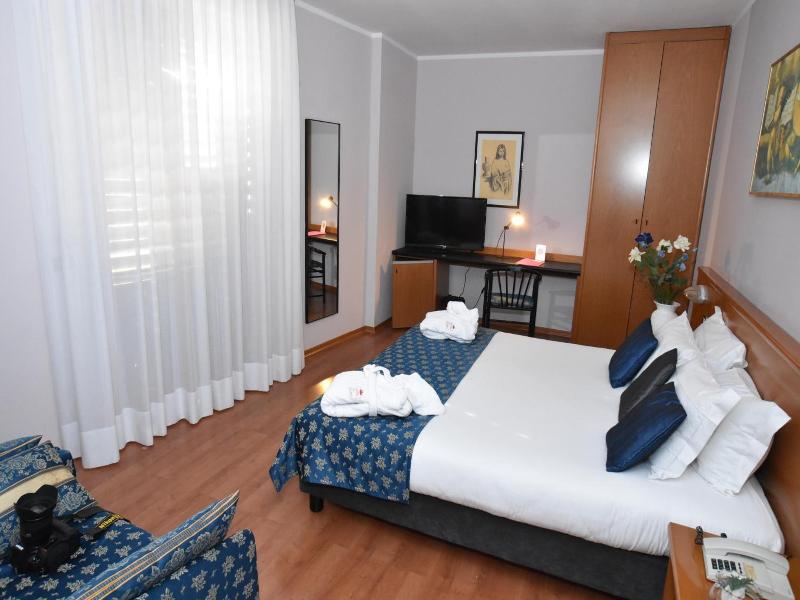Hotel Le Mura image