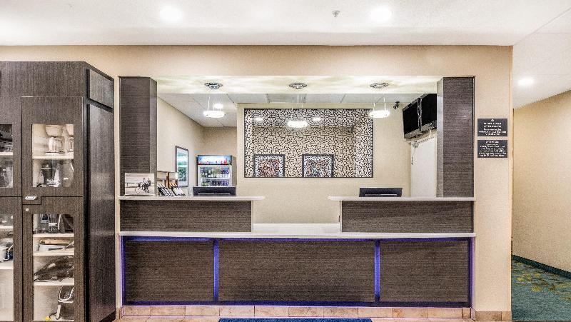 Candlewood Suites Portland-Airport