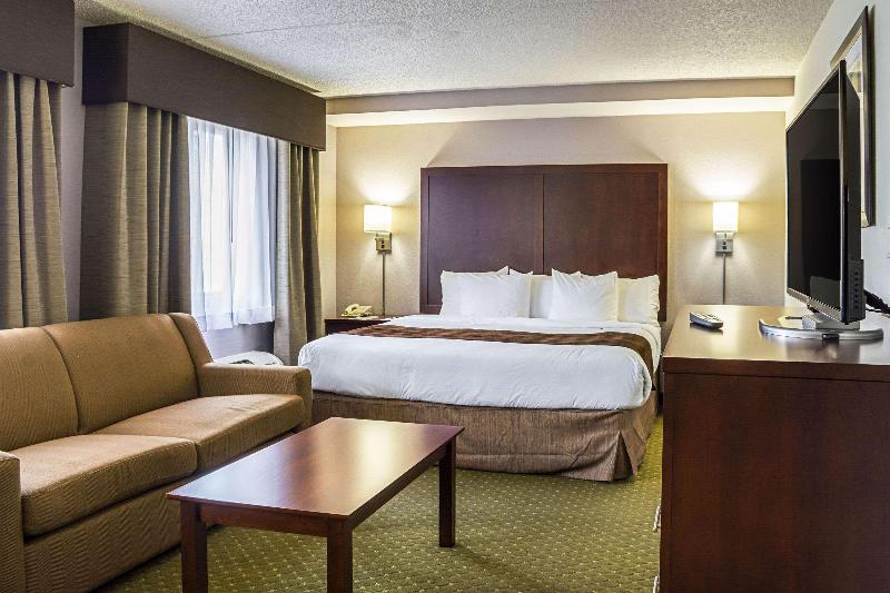 Quality Inn & Suites Clackamas image